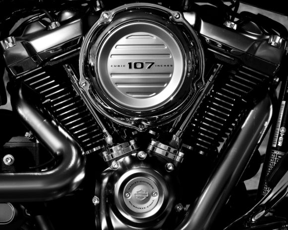 Motorcycle Engine - black 107 motorcycle engine