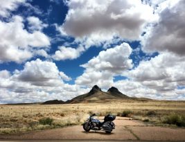 Motorcycle Tours for History Buffs: Exploring Famous Battlefields