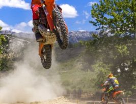 Off-road Riding Techniques for Gravel Roads