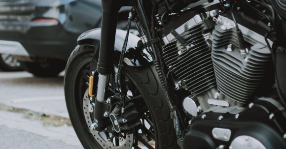 Motorcycle Engine Tips - Black Harley-Davidson Motorcycle